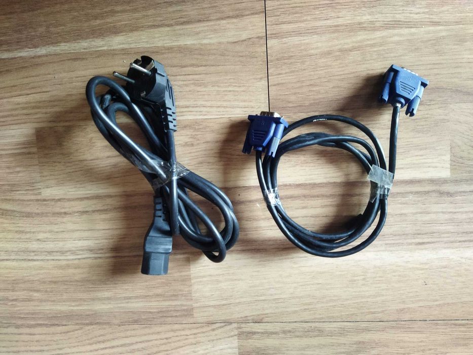 Monitor ASUS 17 Polegadas em Bom Estado para Venda496489206079170563