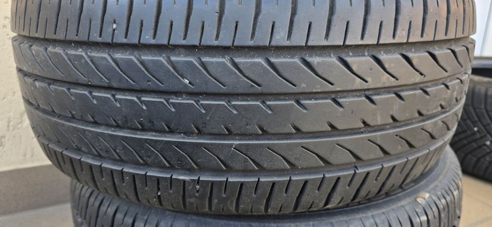 Opony letnie 215/50/17 Toyo 2sztuki
