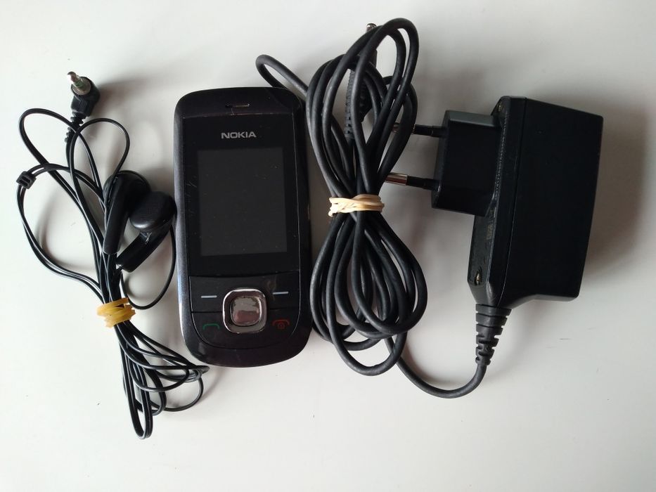 Telemóvel NOKIA 2220