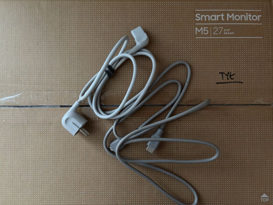 Monitor Samsung M5 27 cali