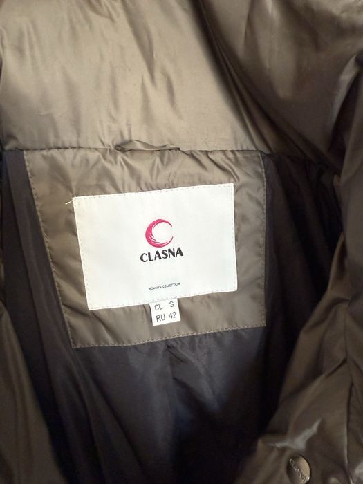 Пуховик жіночий фірми CLASNA родмір S