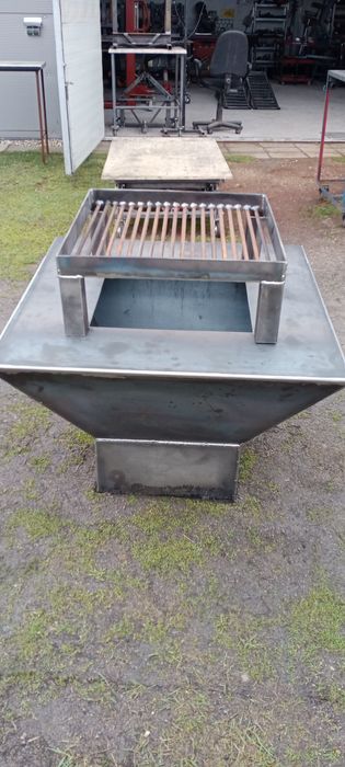 Gril palenisko ogrodowy