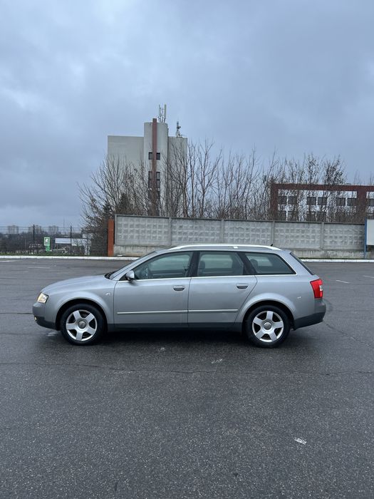 Audi a4b6 2.4 бензин автомат