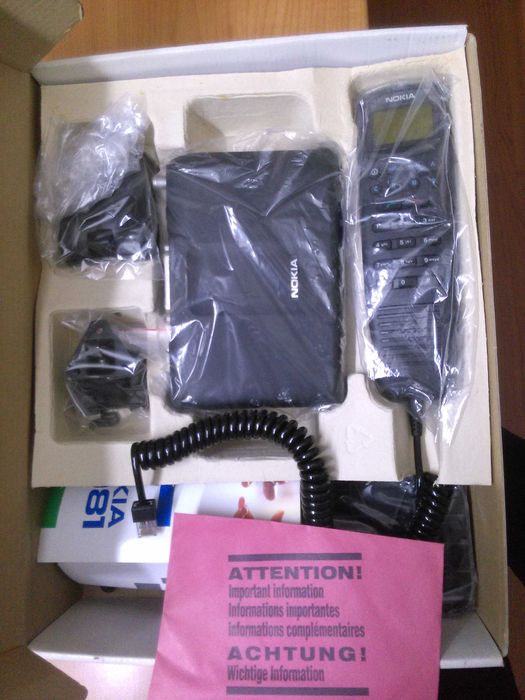 Nokia 6081 - Telemovel fixo de Carro - Novo