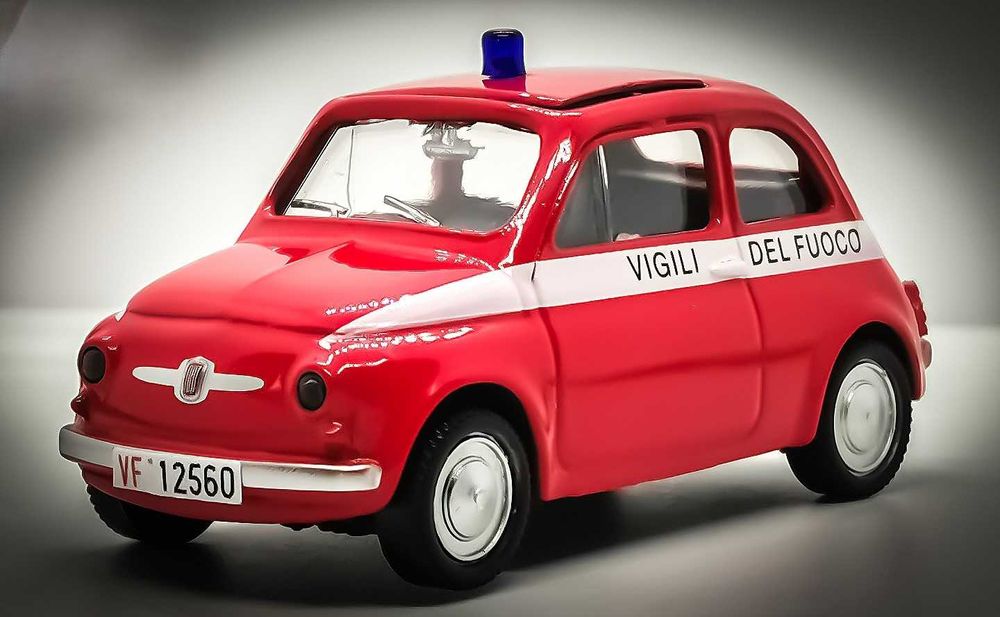 Model 1:43 Mondo Fiat 500 Vigili del Fuoco Włochy