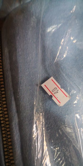 Продам женский костюм