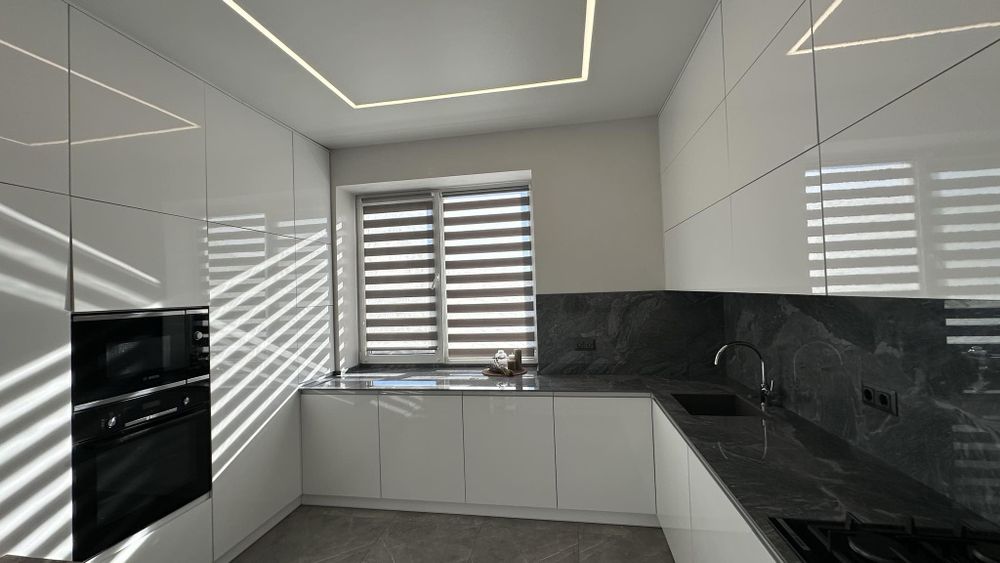 Здається чудовий 3 кімнатний Будинок на Весняному.