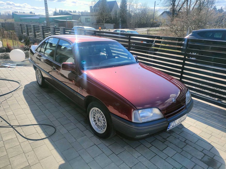Opel Omega A  stan 5+