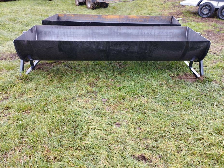 Koryta paszowe dla bydła, koni