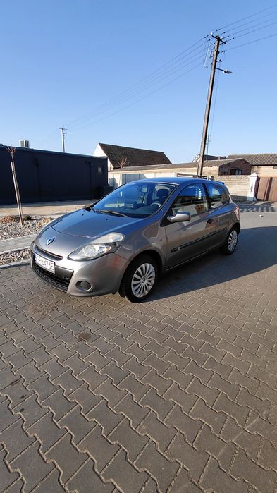 Samochód osobowy Renault Clio 3