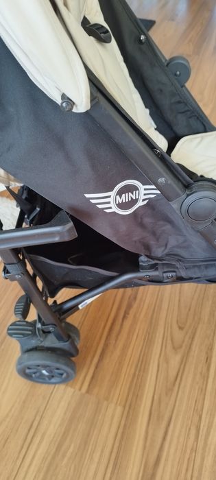 Cadeira de criança da mini