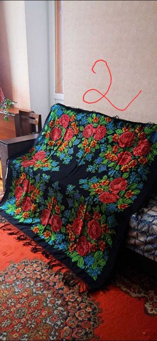 Хустка шерстяна нова 145х145