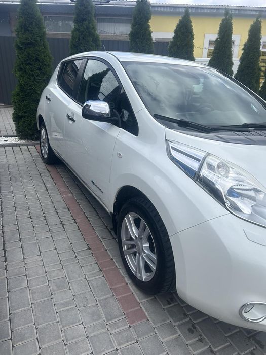 Здам в оренду нісан ліф