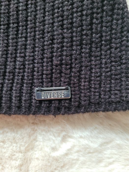 Sweter marki Diverse
