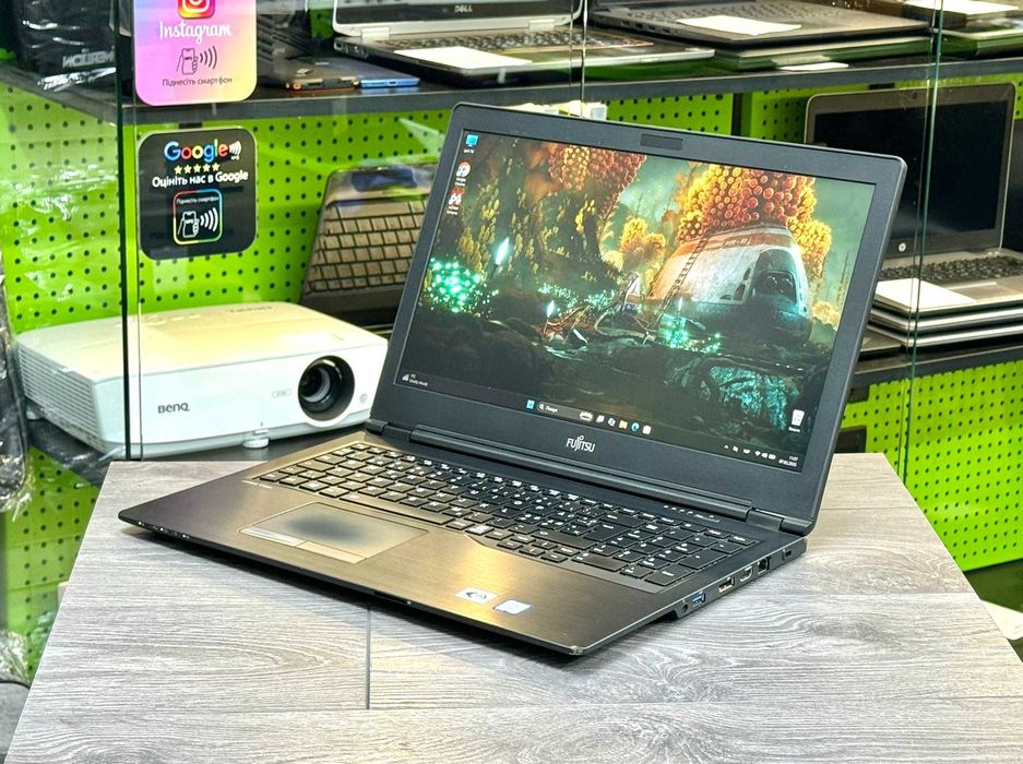 Японська якість! Ноутбук Fujitsu LifeBook U758 / Core i7-8650u / 15.6'