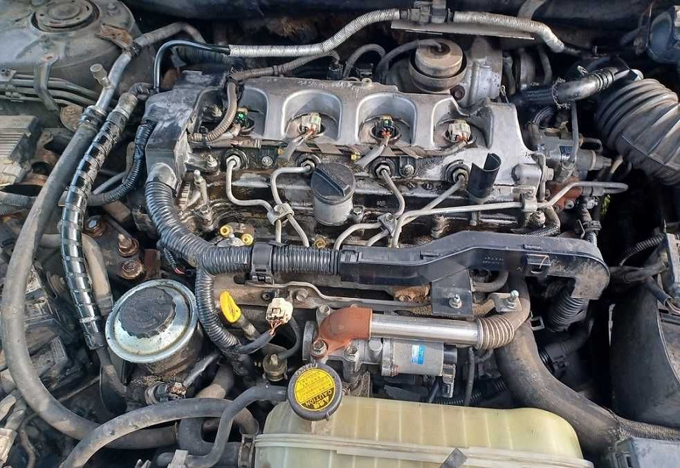części toyota avensis t25 ,2.2d4d, 2ad, kolor 209