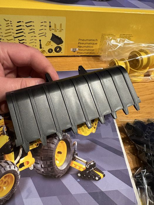 Lego Technic 8455 Backhoe Zestaw w idealnym stanie.