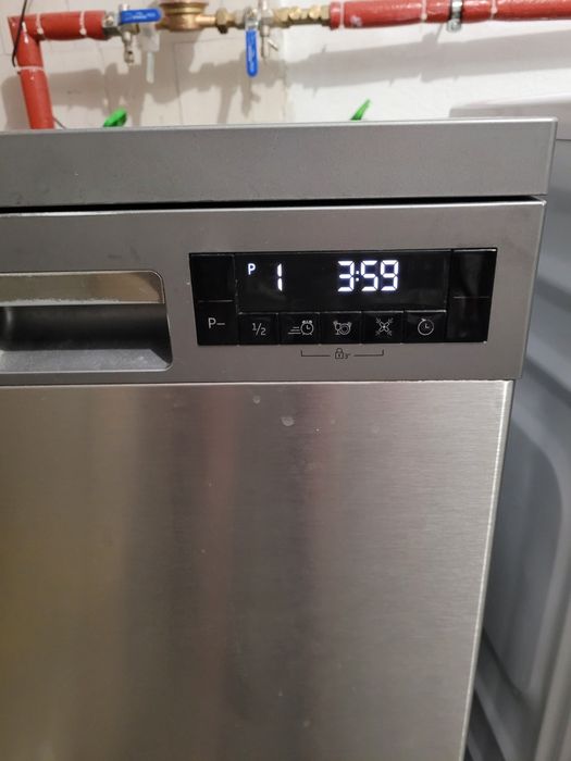 Zmywarka wolno stojąca 45cm beko DFS28123X