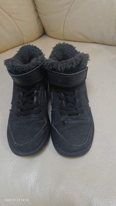 Trzewiki ocieplane Nike 29,5