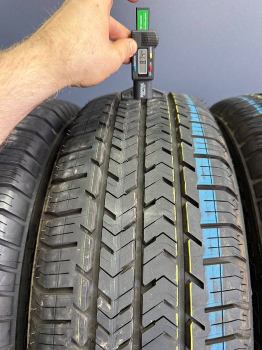 Шины БУ 215 65 R 16 C Michelin AGILIS 51 Грузовая Лето Комплект резина