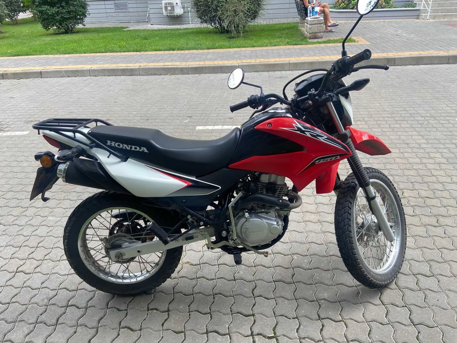 Продам Honda XR 150 L - 2015 гв