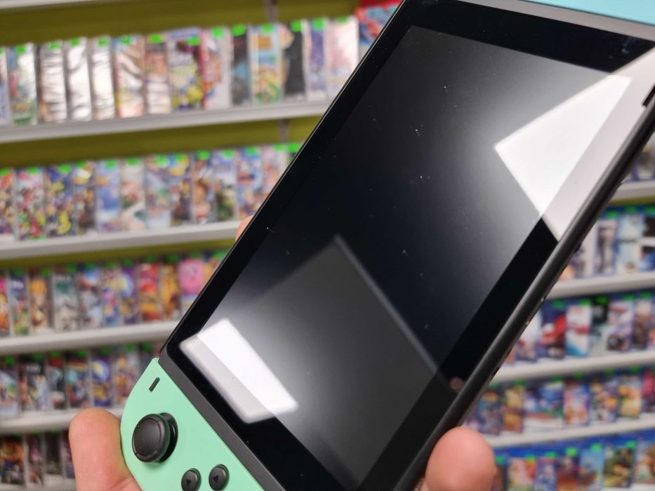 Limitowana Konsola Nintendo Switch Animal Crossing Ed. + karta 200GB