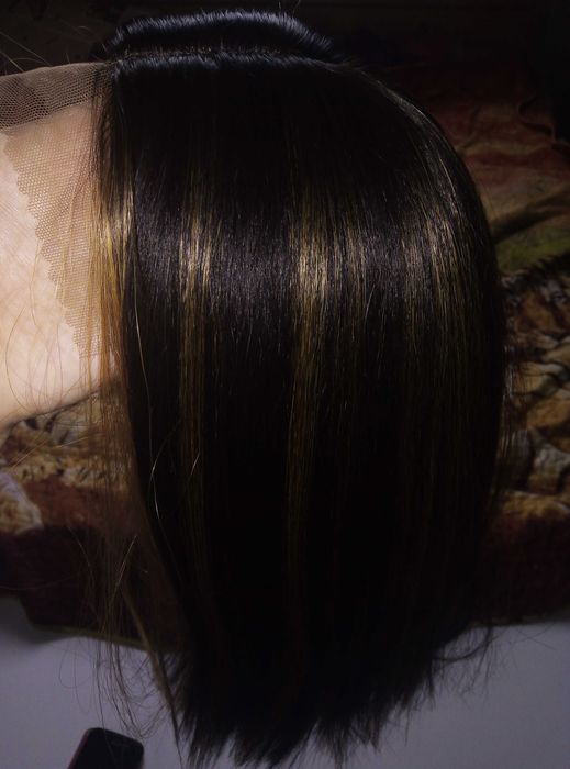 Peruka bob pasemka lace front