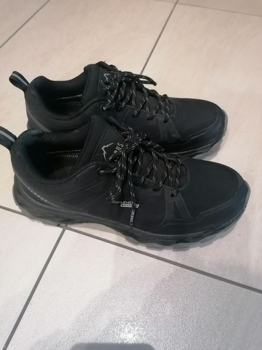 Buty Elbrusy r. 40 wodoodporne Stan idealny