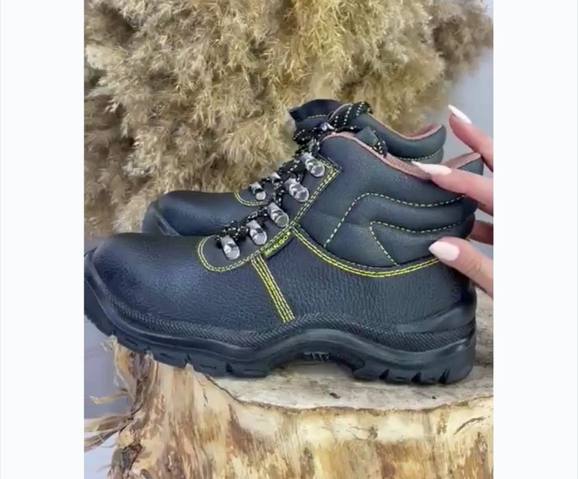 Ботінки сапоги зима теплі 39-40 Нові натуральна шкіра