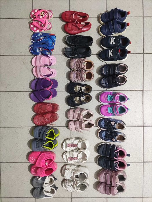 Sapato mocassim e saberina 21 e 22