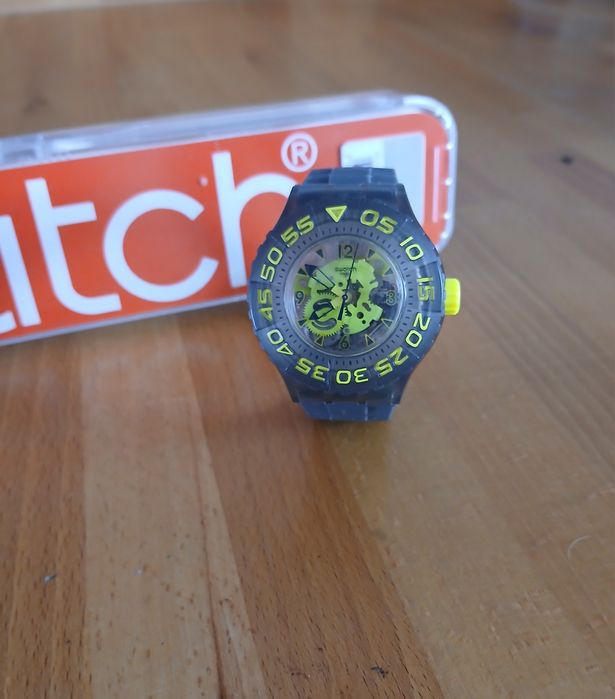Zegarek Swatch SUUM 100