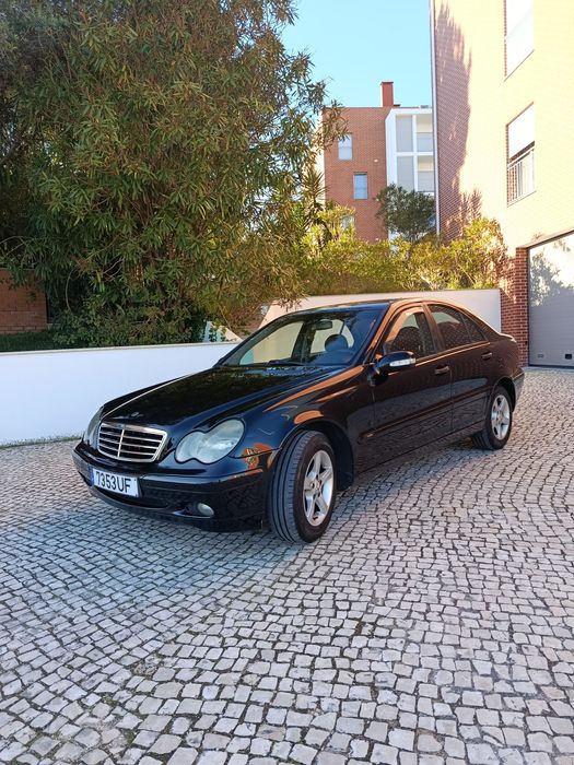 Mercedes -Benz C200 CDI Caixa de 6velocidades em muito bom estado !!!