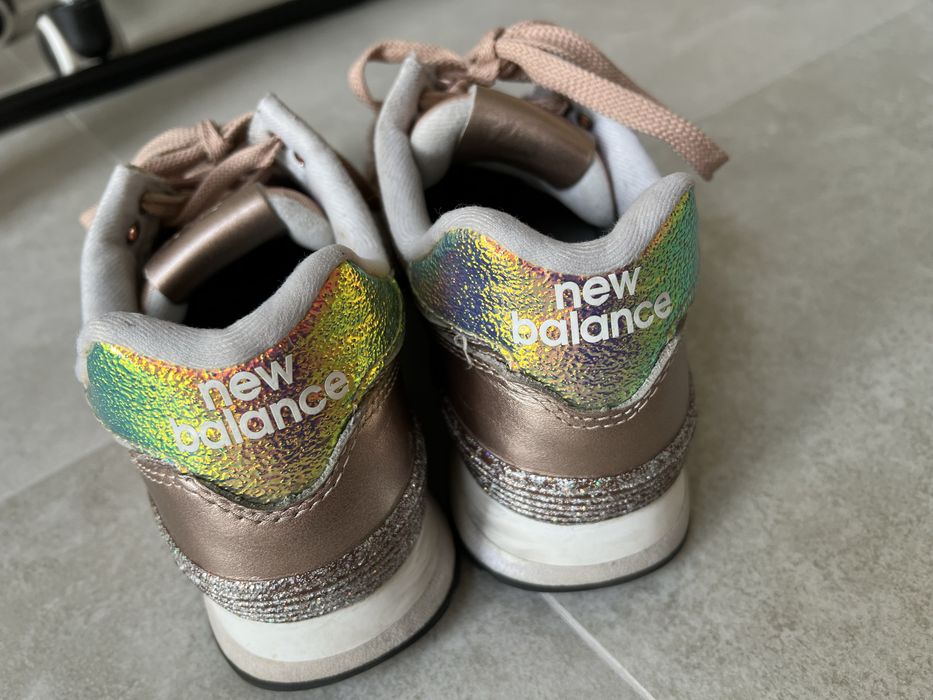 Buty New Balance 574 złote gold