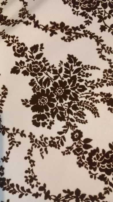 Tapeta papierowa welurowa