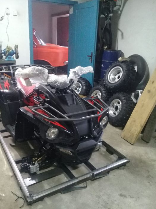 В продажі квадроцикл ідельний стан