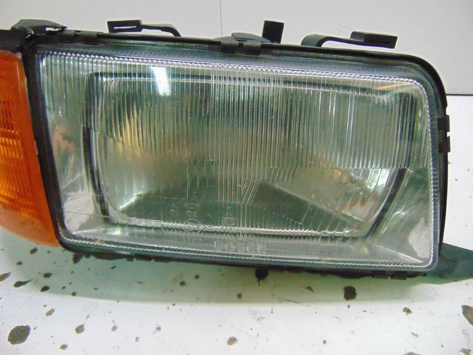 Audi80 farol direito/Renault super 5 farois originais