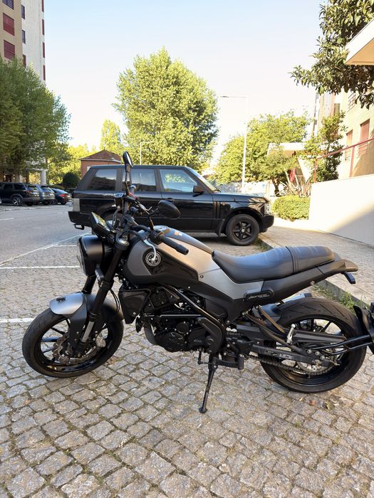 Benelli Leoncino 250