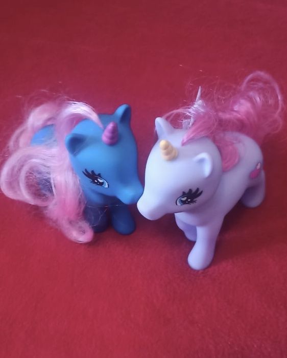 Єдиноріжки 2 шт у одні руки