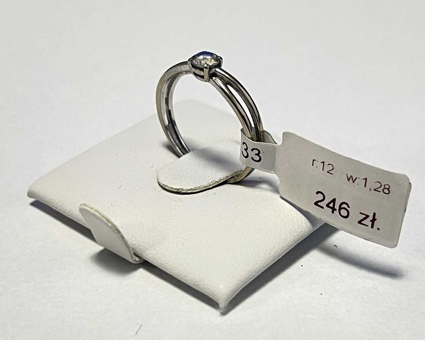 Złoty Pierścionek 1,28G 333