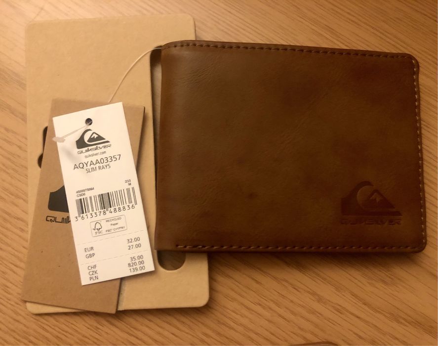 Carteiras Quiksilver/Nixon Nova/Usada