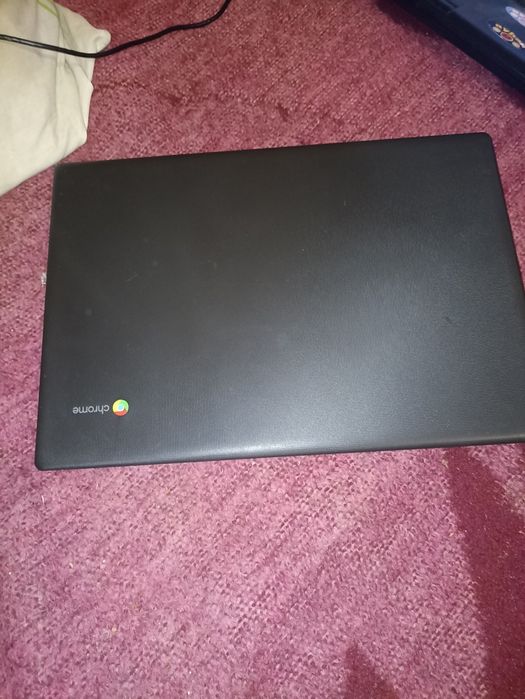 Продам ноудбук s330ленова современный почти новый под востановления