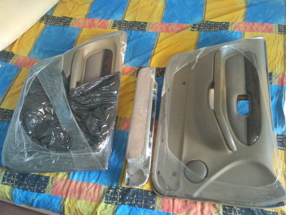 наклейки на двери форд фокус ford focus  дверные карты