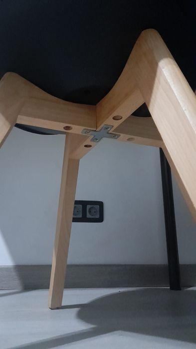 Cadeira estilo escandinava