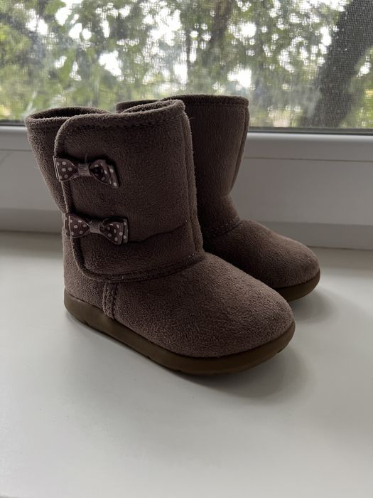 Чоботи дитячі 23