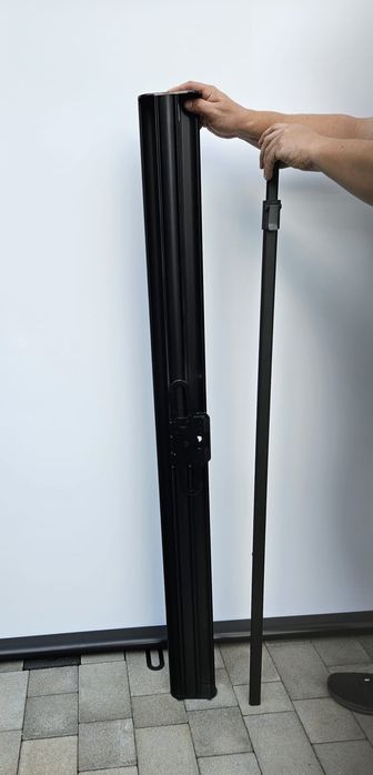 Ekran projekcyjny podłogowy 180cm do rzutnika projektora