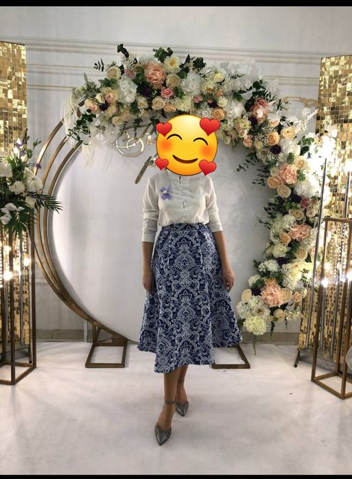 Спідниця  дуже красива,з підкладкою