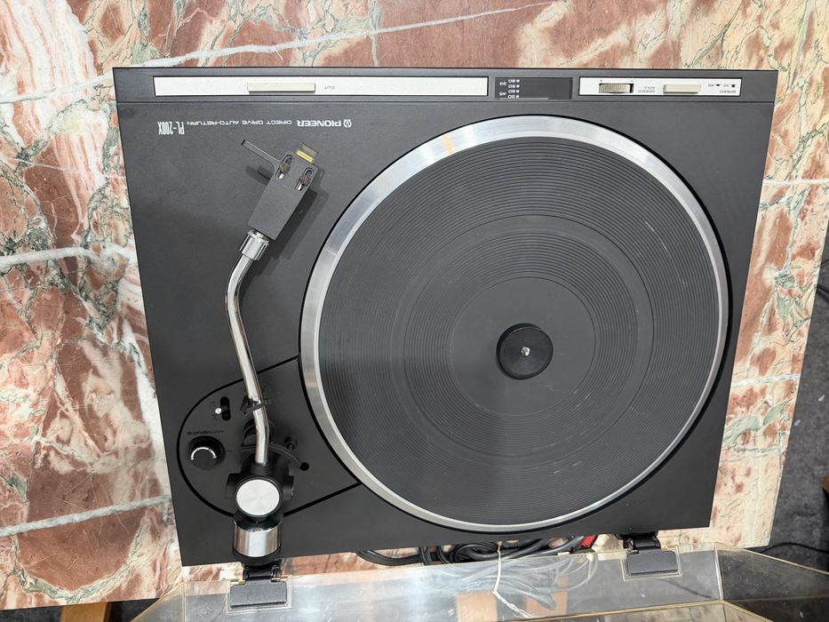 Gramofon Pioneer PL-200x