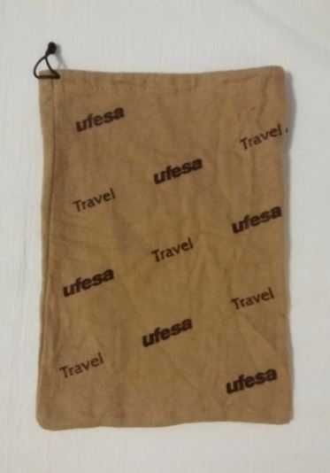 Ferro de engomar compacto marca UFESA - Travel