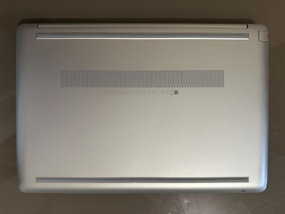 ноутбук HP Laptop