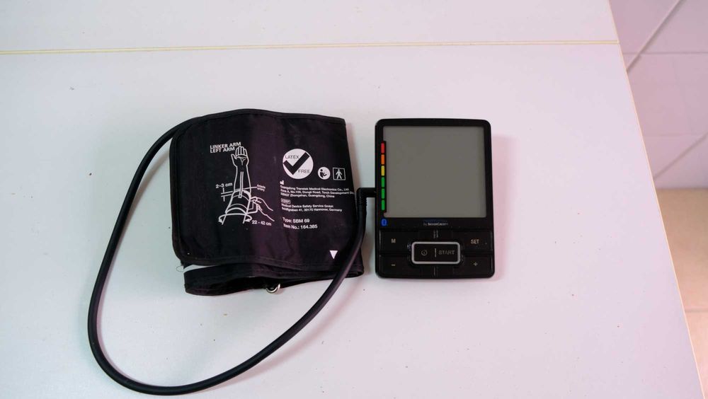 Tensiómetro SilverCrest c/conectividade a smartphone